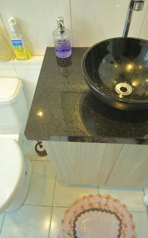 Apartamento à venda com 48m², 2 quartos e 1 vagaBanheiro 
