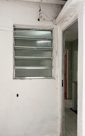 Casa para alugar com 70m², 2 quartos e sem vaga Casa para alugar com 70m², 2 quartos e sem vagaQuintal