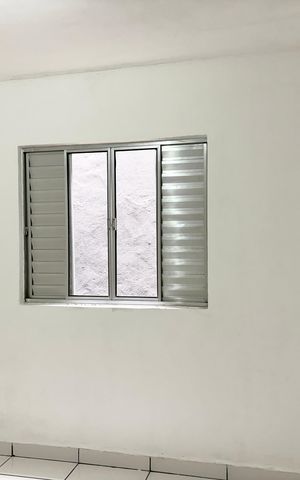 Casa para alugar com 70m², 2 quartos e sem vaga Casa para alugar com 70m², 2 quartos e sem vagaQuarto 1
