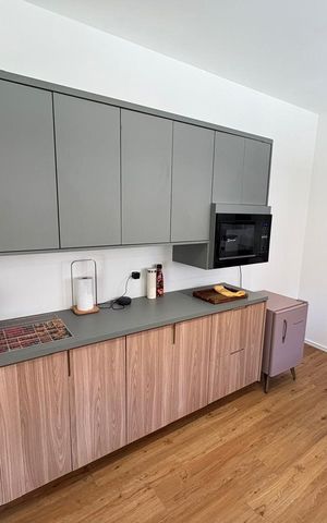 Casa à venda com 317m², 3 quartos e 4 vagas Casa à venda com 317m², 3 quartos e 4 vagasCozinha