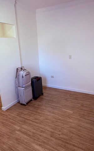 Casa à venda com 317m², 3 quartos e 4 vagas Casa à venda com 317m², 3 quartos e 4 vagasQuarto