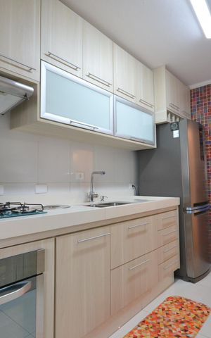 Apartamento à venda com 71m², 2 quartos e 2 vagasCozinha e Área de Serviço