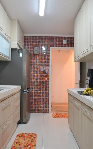 Apartamento à venda com 71m², 2 quartos e 2 vagasCozinha e Área de Serviço