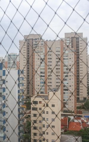 Apartamento à venda com 115m², 3 quartos e 3 vagas Apartamento à venda com 115m², 3 quartos e 3 vagasVista do Quarto 2