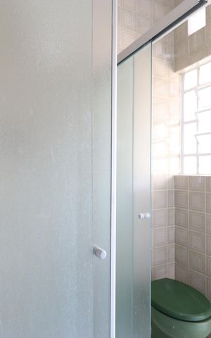 Casa à venda com 60m², 2 quartos e sem vagaBanheiro 