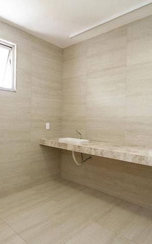 Casa para alugar com 525m², 5 quartos e 10 vagas Casa para alugar com 525m², 5 quartos e 10 vagasBanheiro Social 2