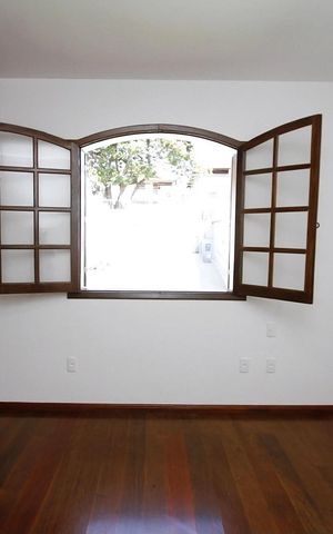 Casa para alugar com 525m², 5 quartos e 10 vagas Casa para alugar com 525m², 5 quartos e 10 vagasQuarto 3
