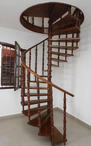 Casa para alugar com 525m², 5 quartos e 10 vagas Casa para alugar com 525m², 5 quartos e 10 vagasSala 2