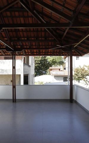 Casa para alugar com 525m², 5 quartos e 10 vagas Casa para alugar com 525m², 5 quartos e 10 vagasVaranda