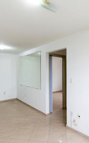 Apartamento à venda com 55m², 2 quartos e 1 vaga Apartamento à venda com 55m², 2 quartos e 1 vagaSala