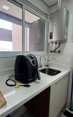 Apartamento à venda com 96m², 3 quartos e 2 vagas Apartamento à venda com 96m², 3 quartos e 2 vagasÁrea de Serviço