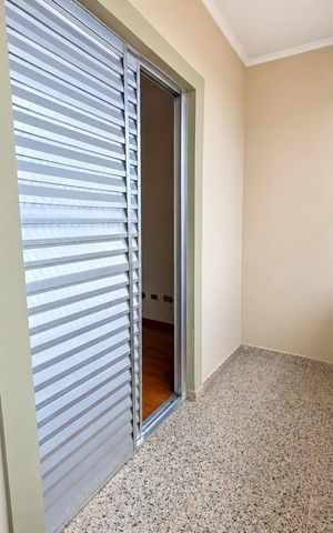 Casa à venda com 373m², 3 quartos e 4 vagas Casa à venda com 373m², 3 quartos e 4 vagasSuíte 2