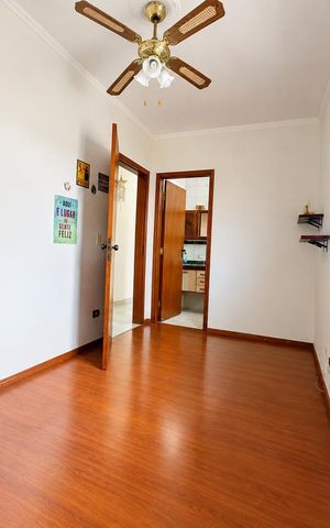 Casa à venda com 373m², 3 quartos e 4 vagas Casa à venda com 373m², 3 quartos e 4 vagasSuíte 3