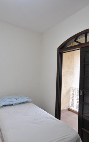 Casa à venda com 190m², 4 quartos e 1 vagaQuarto 2