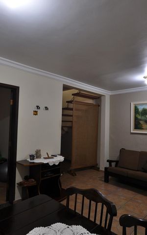 Casa à venda com 190m², 4 quartos e 1 vagaSala