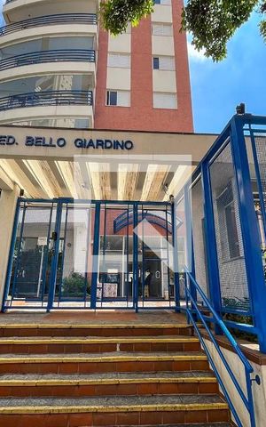 Apartamento à venda com 149m², 3 quartos e 2 vagas Apartamento à venda com 149m², 3 quartos e 2 vagasFachada