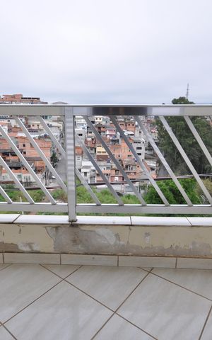Casa para alugar com 140m², 5 quartos e 1 vagaSacada do Quarto 1