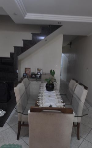 Casa para alugar com 140m², 5 quartos e 1 vagaSala de Jantar