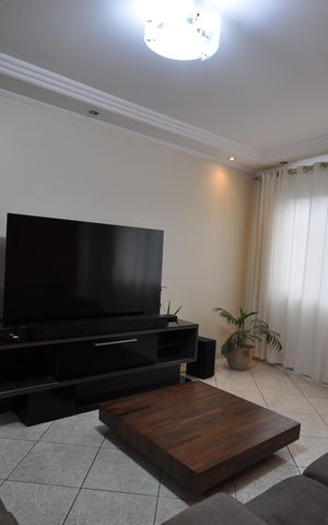 Casa para alugar com 140m², 5 quartos e 1 vagaSala