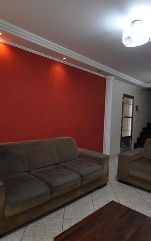 Casa para alugar com 140m², 5 quartos e 1 vagaSala