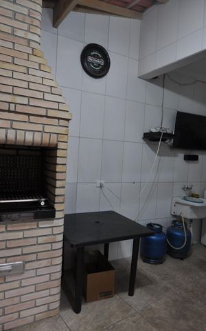 Casa para alugar com 140m², 5 quartos e 1 vagaChurrasqueira