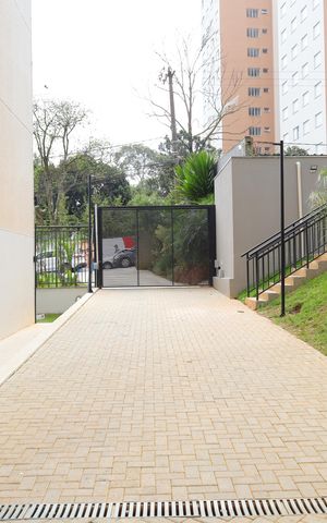 Apartamento para alugar com 32m², 2 quartos e sem vagaÁrea comum - Portão de entrada de carros