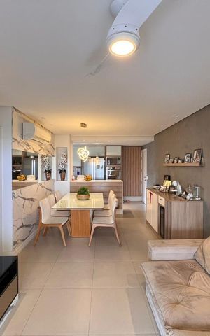 Apartamento à venda com 120m², 4 quartos e 2 vagas Apartamento à venda com 120m², 4 quartos e 2 vagasSala