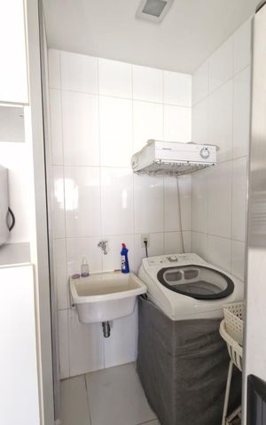 Casa de condomínio à venda com 223m², 4 quartos e 1 vaga