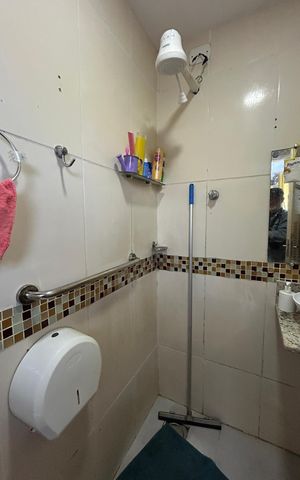 Casa à venda com 138m², 5 quartos e 1 vagaBanheiro 2