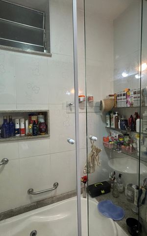 Casa à venda com 138m², 5 quartos e 1 vagaBanheiro 1