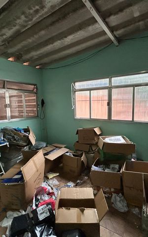 Casa à venda com 138m², 5 quartos e 1 vagaQuarto anexo