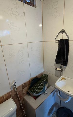 Casa à venda com 138m², 5 quartos e 1 vagaBanheiro do quarto anexo