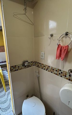 Casa à venda com 138m², 5 quartos e 1 vagaBanheiro 2