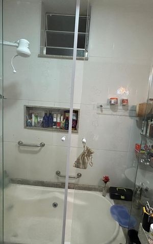 Casa à venda com 138m², 5 quartos e 1 vagaBanheiro 1