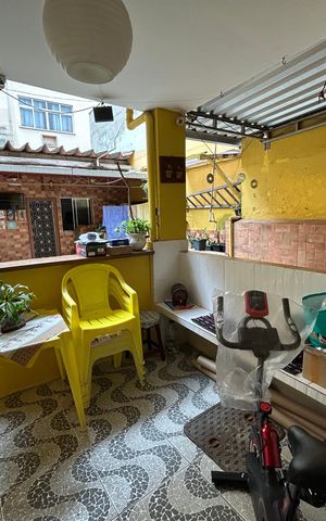 Casa à venda com 138m², 5 quartos e 1 vagaÁrea de Serviço