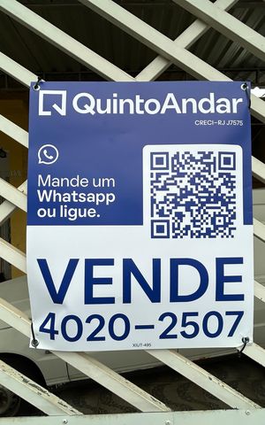 Casa à venda com 138m², 5 quartos e 1 vagaXIUT-495