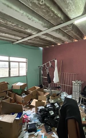 Casa à venda com 138m², 5 quartos e 1 vagaQuarto anexo