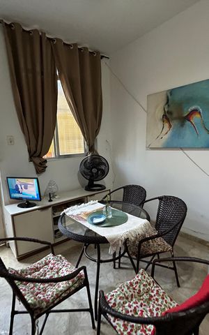 Casa à venda com 138m², 5 quartos e 1 vagaSala