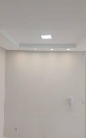 Apartamento à venda com 47m², 2 quartos e 2 vagas Apartamento à venda com 47m², 2 quartos e 2 vagasSala