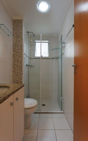 Apartamento para alugar com 86m², 2 quartos e 2 vagas Apartamento para alugar com 86m², 2 quartos e 2 vagasBanheiro
