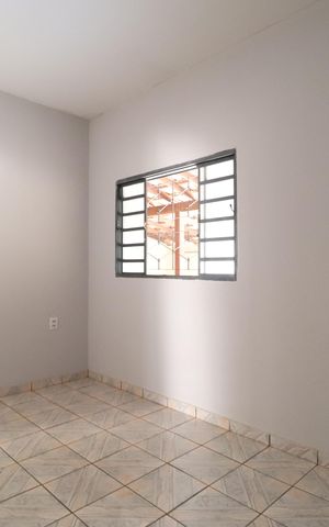 Casa para alugar com 75m², 2 quartos e 1 vagaQuarto 1