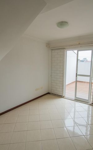 Casa de condomínio para alugar com 129m², 3 quartos e 2 vagas Casa de condomínio para alugar com 129m², 3 quartos e 2 vagasSala