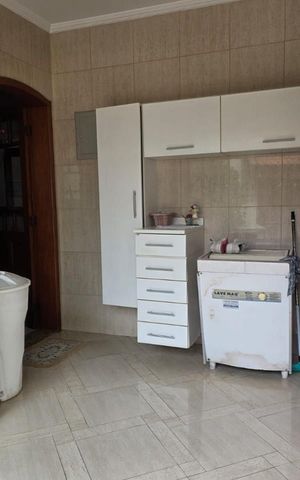 Casa à venda com 310m², 3 quartos e 10 vagasCozinha