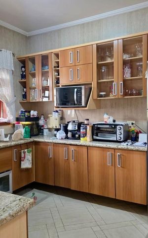 Casa à venda com 310m², 3 quartos e 10 vagasCozinha