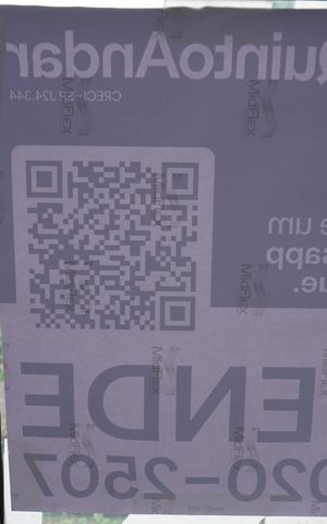 Apartamento à venda com 45m², 2 quartos e 1 vagaPlaquinha instalada na fachada  com vista para rua lateral NNQT - 872