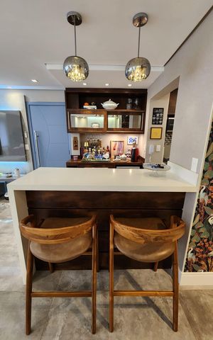 Apartamento à venda com 105m², 2 quartos e 2 vagas Apartamento à venda com 105m², 2 quartos e 2 vagasSala