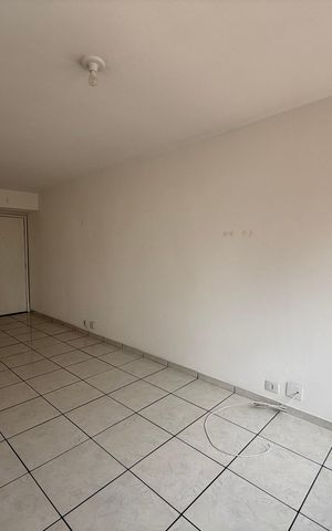Apartamento para alugar com 61m², 1 quarto e sem vaga