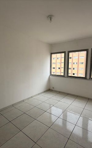 Apartamento para alugar com 61m², 1 quarto e sem vaga