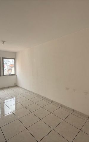Apartamento para alugar com 61m², 1 quarto e sem vaga