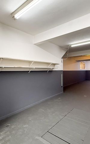 Casa para alugar com 2147483650m², 3 quartos e 6 vagas Casa para alugar com 2147483650m², 3 quartos e 6 vagasGaragem